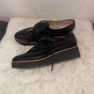 Aldo womens patent leather oxfords size 8